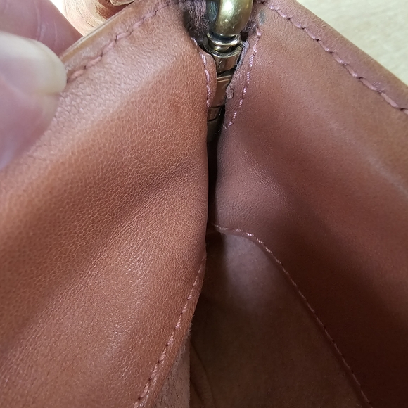 Bottega Veneta Intrecciato Leather Handbag Coral *FLAWS* - Picture 9 of 16